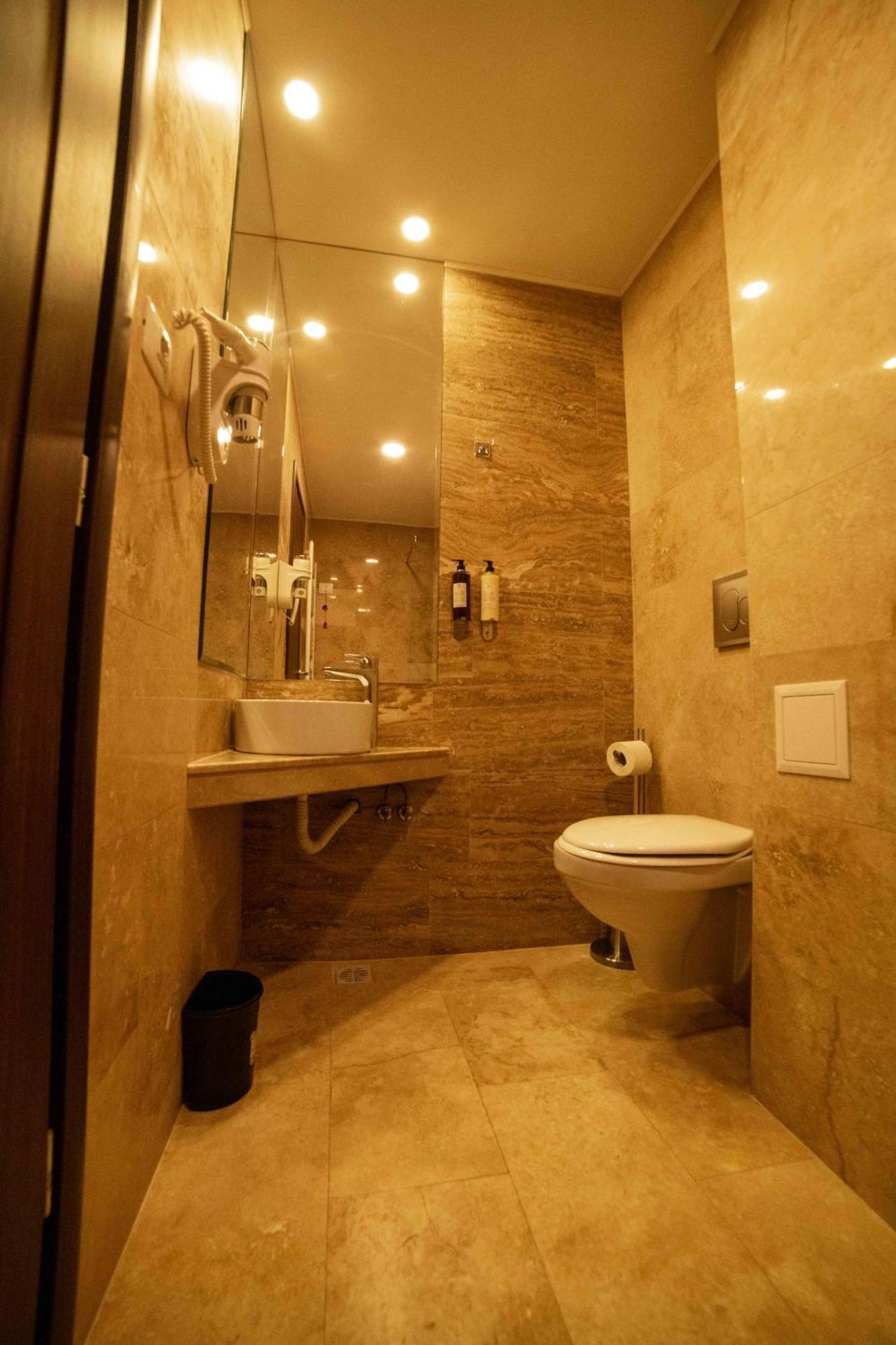 Bucharest Airport Accomodation Apart otel Otopeni Dış mekan fotoğraf
