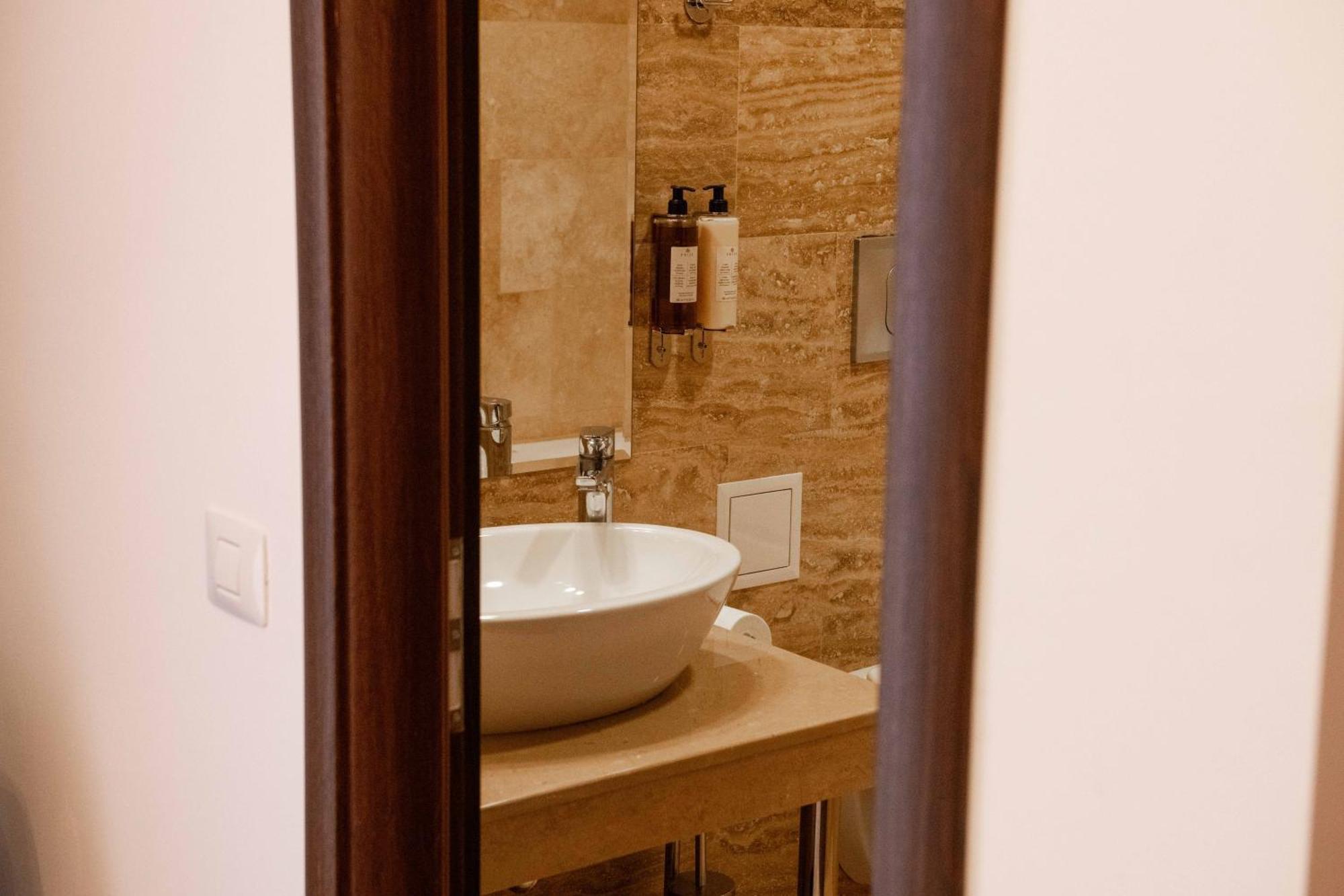Bucharest Airport Accomodation Apart otel Otopeni Dış mekan fotoğraf