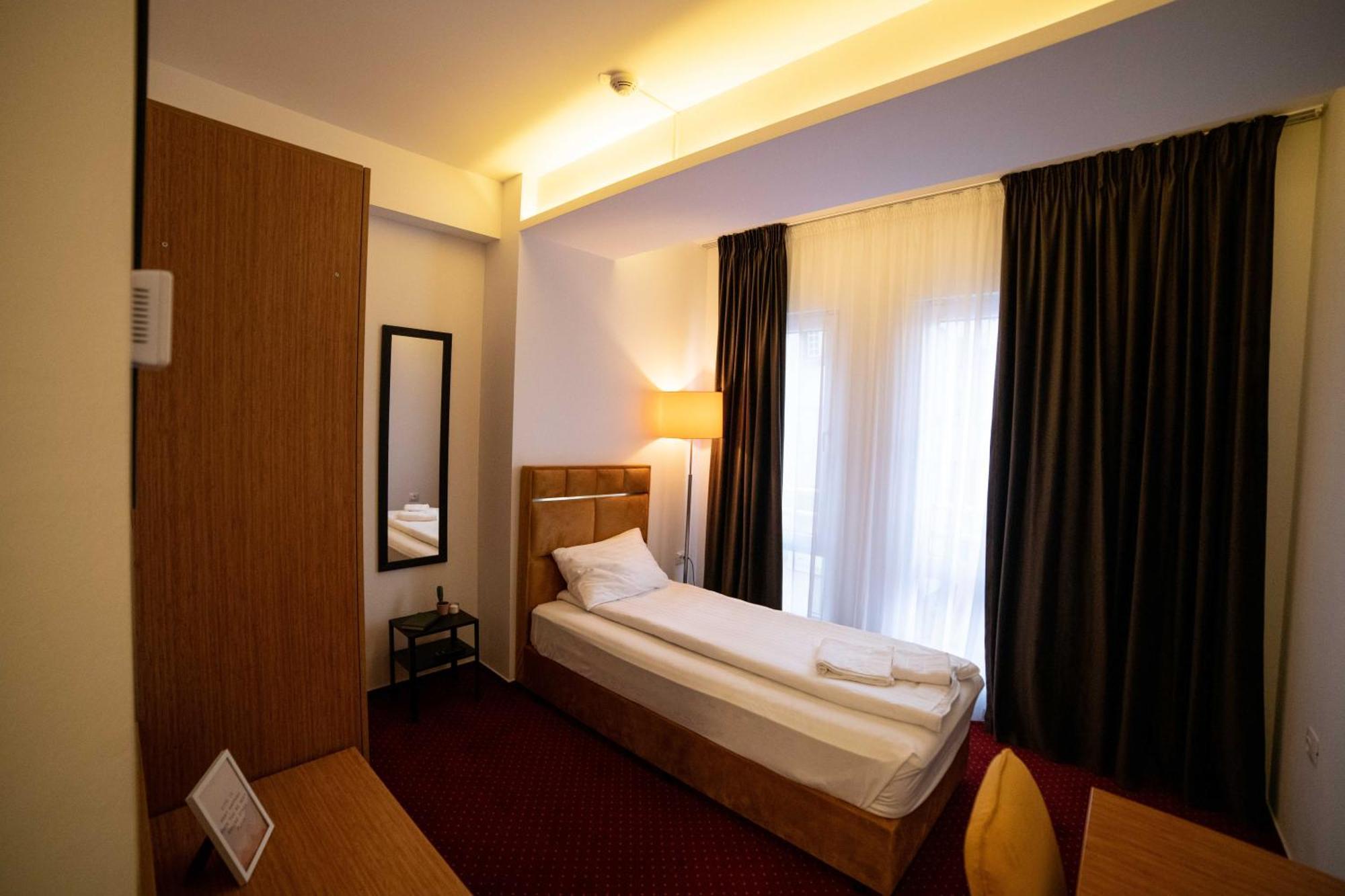 Bucharest Airport Accomodation Apart otel Otopeni Dış mekan fotoğraf